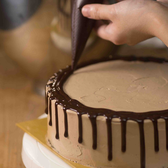 Resep: Buttercream Mocha Cake: Kue Berlapis Coklat yang Cantik