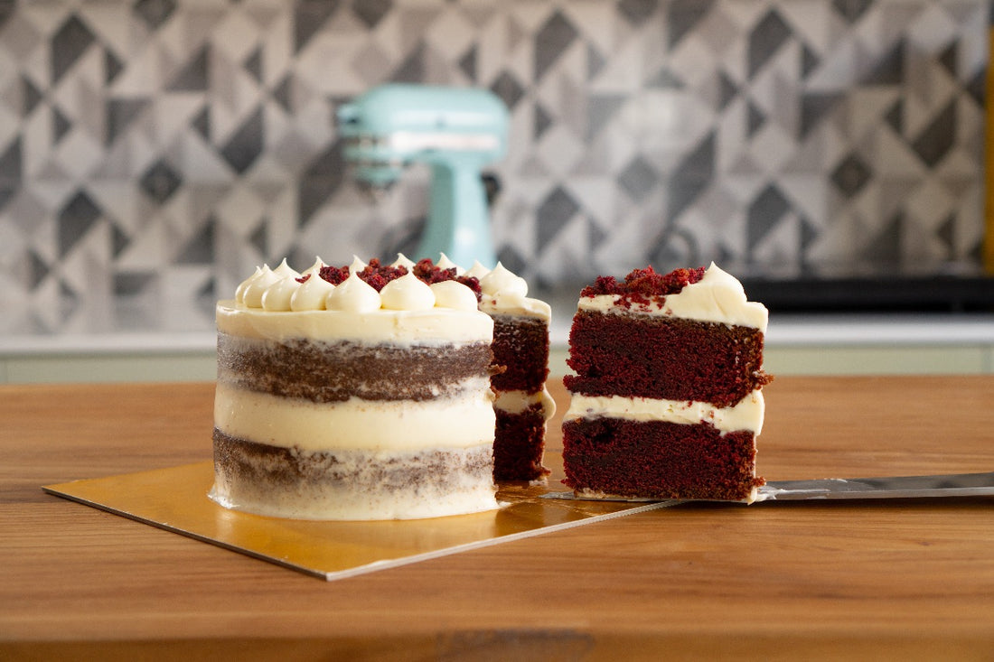 Resep Red Velvet Cake with Cream Cheese Frosting