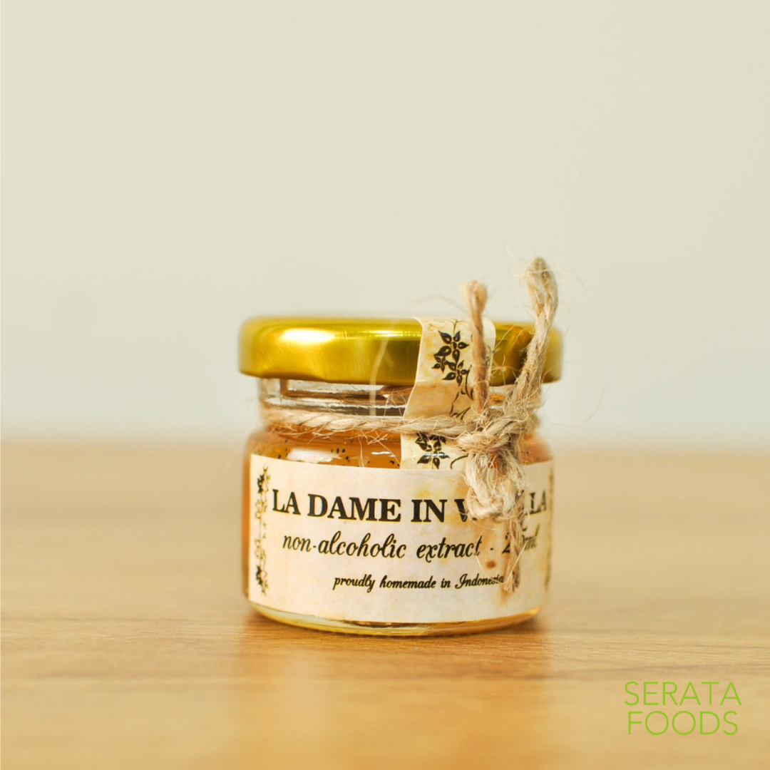 La Dame in Vanilla Vanilla Extract