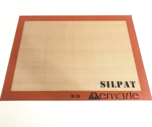 Silpat AE520315-07 SILPAT Pastry Mat 52x31.5 - SerataFoods